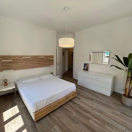 Borgo Marina Apartments Imperia Eksteriør billede