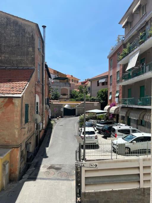 Borgo Marina Apartments Imperia Eksteriør billede
