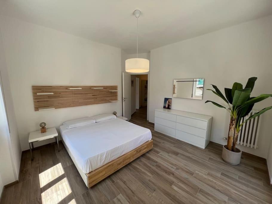 Borgo Marina Apartments Imperia Eksteriør billede